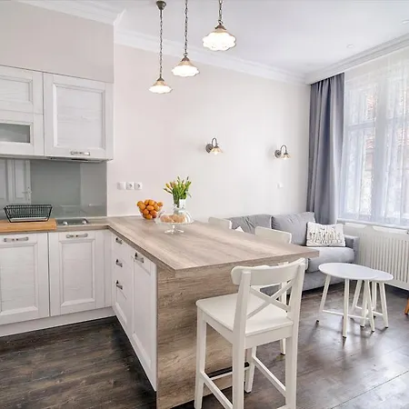 Sweet 16 * לובליאנה