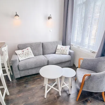 アパート Sweet 16